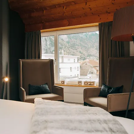Dakota Hotel 4*