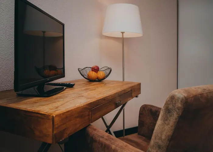 Отель Dakota 4*